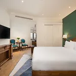 Ds La Belle Vie Hotel & Suite