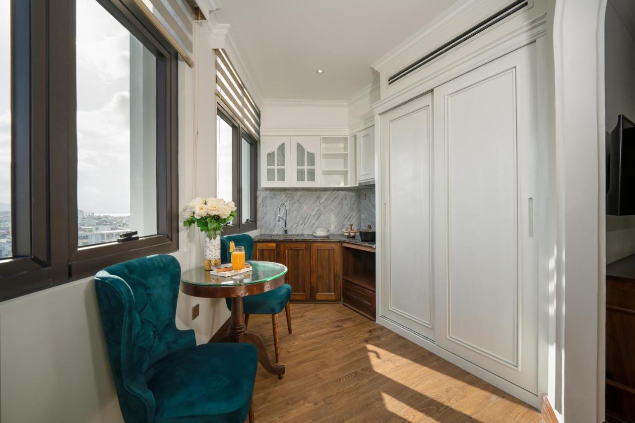 Hotel Ds La Belle Vie & 4*
