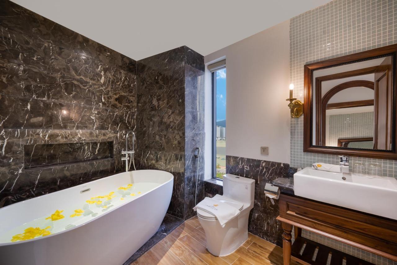 Hotel Ds La Belle Vie &